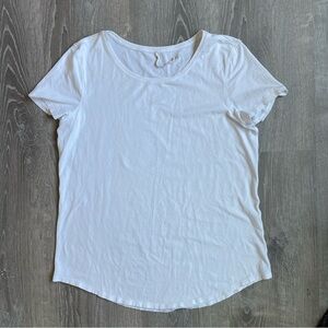 Lululemon T-Shirt